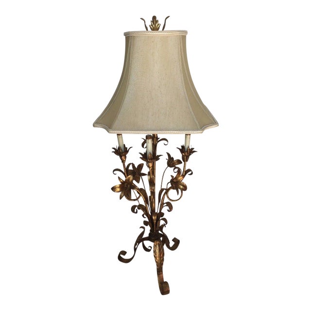 Vintage Gilded Gold Tole Floral Table Lamp For Sale