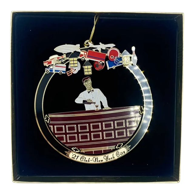 Contemporary The 21 Club Nyc Restaurant Bartender Ornament Holiday Christmas New York For Sale