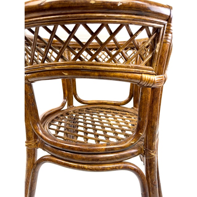 Vintage Coastal Rattan and Glass Top Side Table in the Style of McGuire For Sale - Image 4 of 10