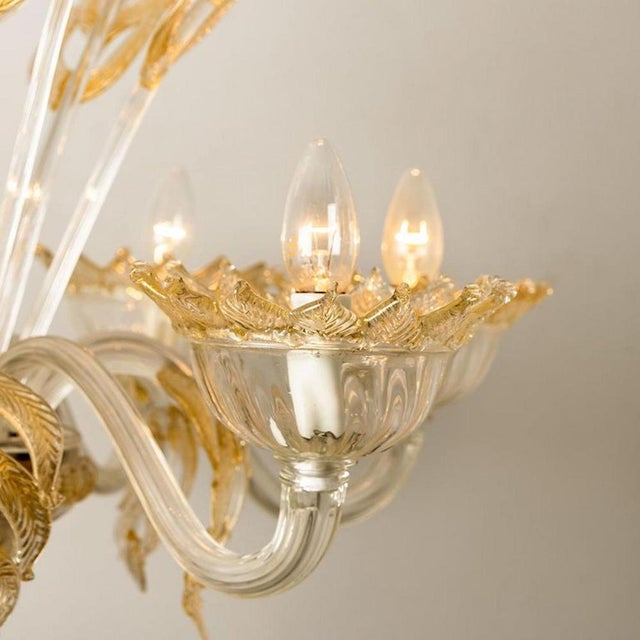 Large Venetian Chandelier in Gilded Murano Glass attributed to Barovier, 1960s For Sale - Image 13 of 18
