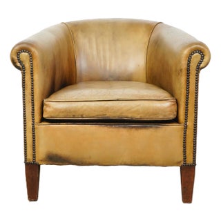 Mid 20th Century Vintage European Studded Tan Leather Club Chair For Sale