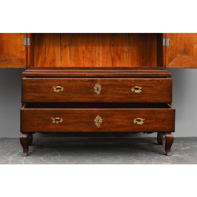 Baroque Style Cabinet in Oak and Pine, Early 19th Century For Sale - Image 12 of 18