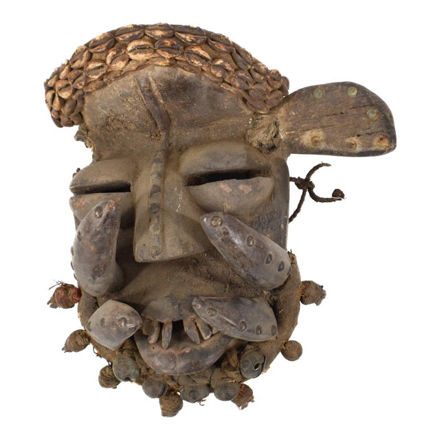 Early 20th Century Dan, Wee, Kran, Guerre Guere Mask For Sale