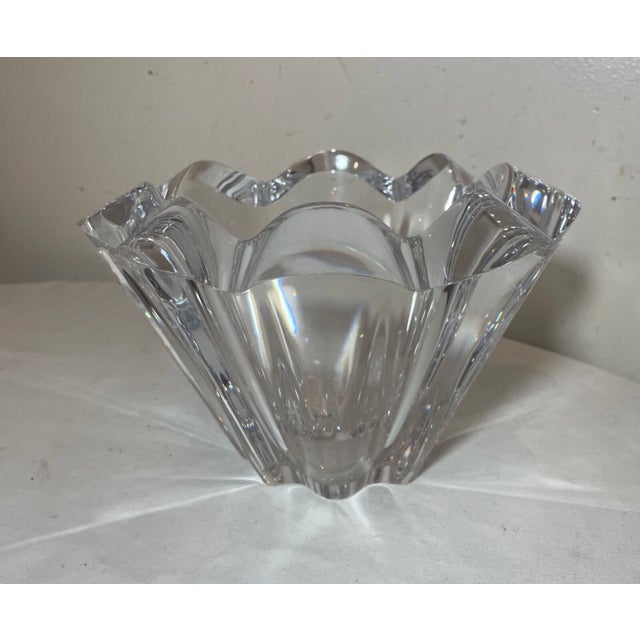 Art Deco Large Handmade Kosta Boda Art Studio Clear Glass Crystal Signed Centerpiece Bowl For Sale - Image 3 of 15