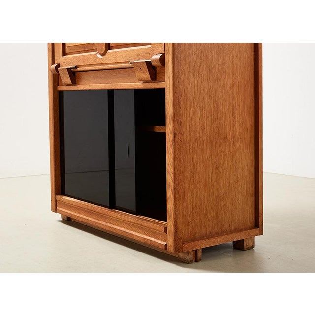 Oak Cabinet by Guillerme and Chambron for Votre Maison, France, 1960s For Sale - Image 6 of 10