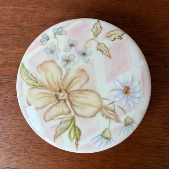 1990s Vintage Tracy Porter Dream Delicious Hand Painted Jewelry Trinket Boxes - Set of 3 For Sale - Image 5 of 9