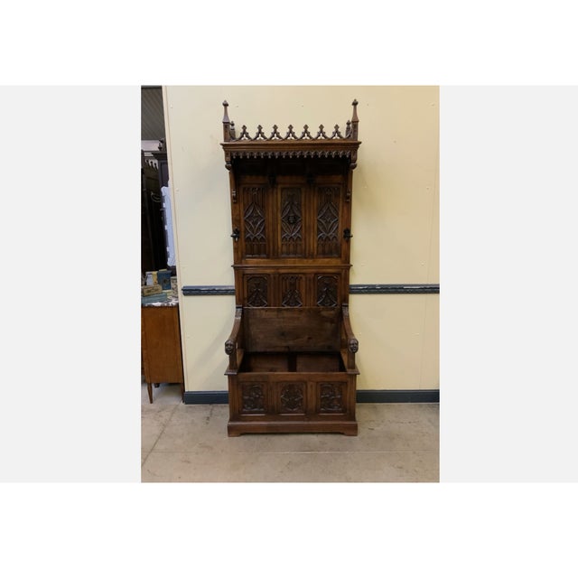 Age: circa 1880 Wood type: solid walnut Condition: very good, meticulously maintained, fully restored original condition...