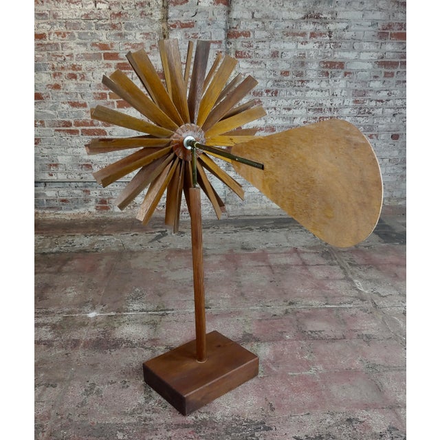 American Mid-Century Double Propeller Wooden Weathervane For Sale - Image 3 of 10