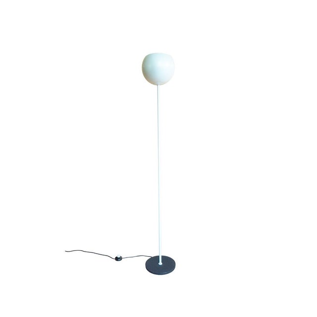 Pearl White and Black Metal Luminator Floor Lamp from Stilnovo, 1960s For Sale - Image 14 of 14