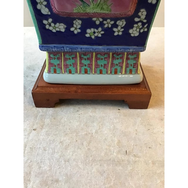 1960s Asian Floral Hand Painted Ceramic Table Lamp For Sale - Image 10 of 11