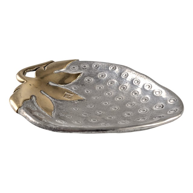 Strawberry Tray in Brass and Aluminum by David Marshall, Spain, 1970s For Sale