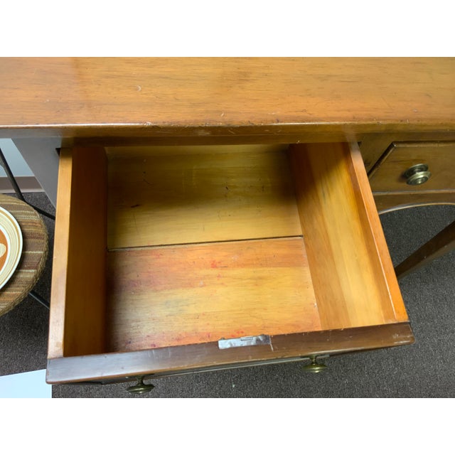 Circa 1970’s Colonial Williamsburg Reproduction Huntboard, by Kittinger For Sale - Image 9 of 11