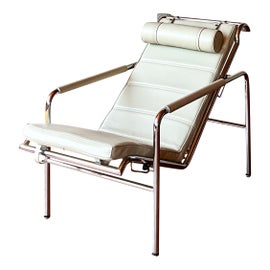 Example of Lounge Chairs in Portland, OR