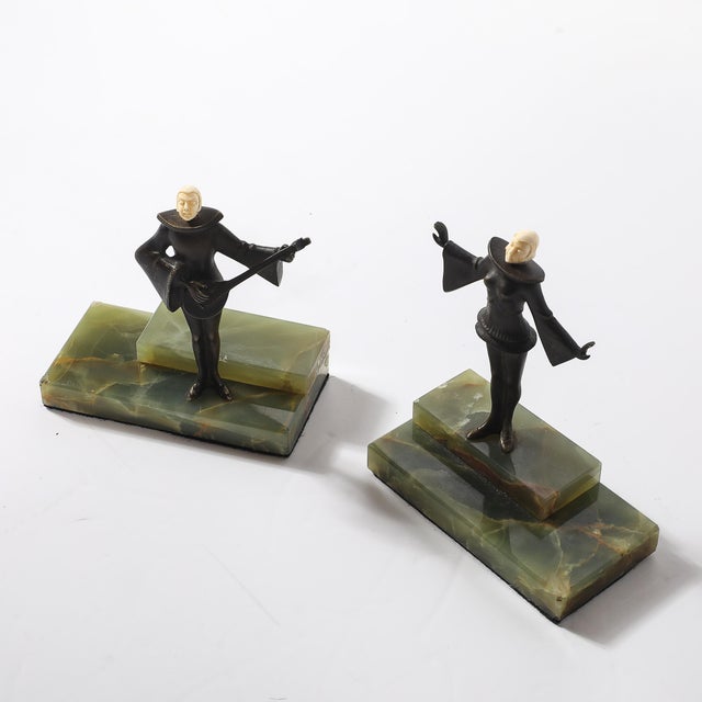Pair of Art Deco Flapper Bookends Bronze & Bakelite on Rectilinear Onyx Base For Sale - Image 9 of 11