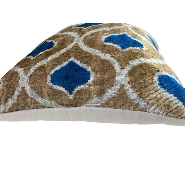 Large Silk Cushion Cover with Ikat Design, 2000s For Sale - Image 6 of 11