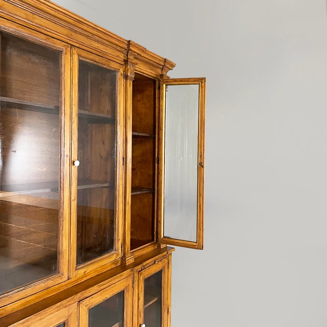 Wood Italian Mid-19th Century Style Sideboard in Wood and Glass, 1930s For Sale - Image 7 of 18