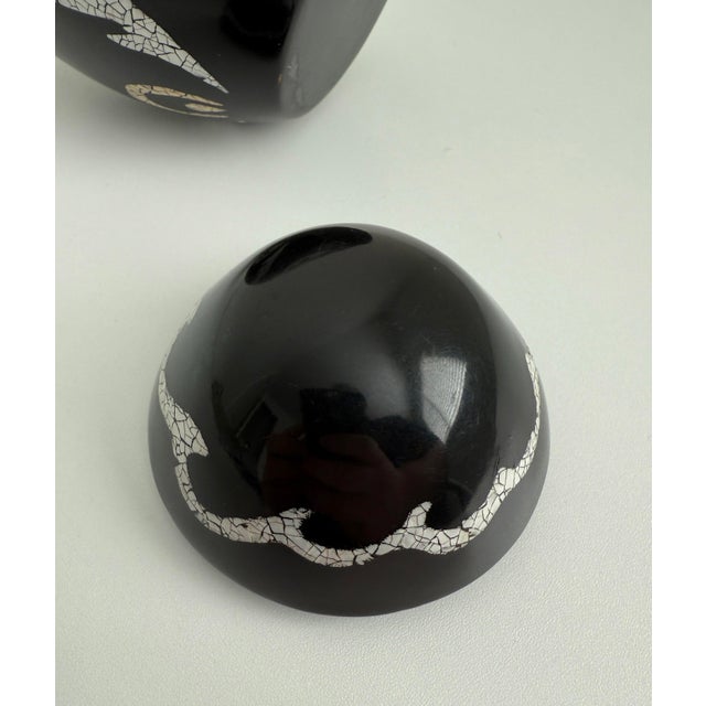 Paint Late 20th Century Art Deco Jean Dunand Style Eggshell Lacquer Egg Canister Box For Sale - Image 7 of 10