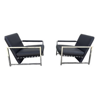 Contemporary Black Leather Lounge Chairs Manner of Rodolfo Dordoni For Sale