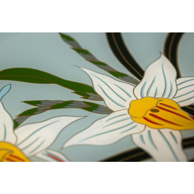 1960s Japanese Mid-Century Modern Hand-Painted Glass Serving Dish Depicting Orchids W/ Protective Case by Mitsukoshi For Sale - Image 15 of 18