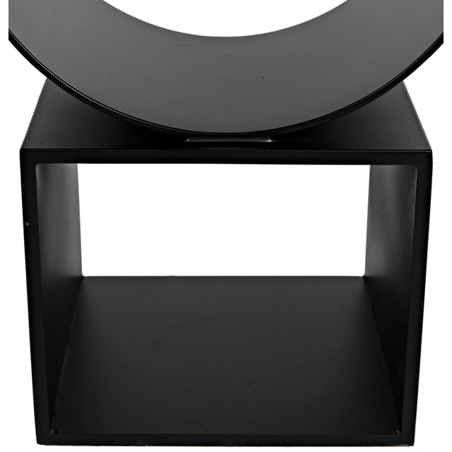 Contemporary NOIR Shape Side Table in Black Metal For Sale - Image 3 of 12