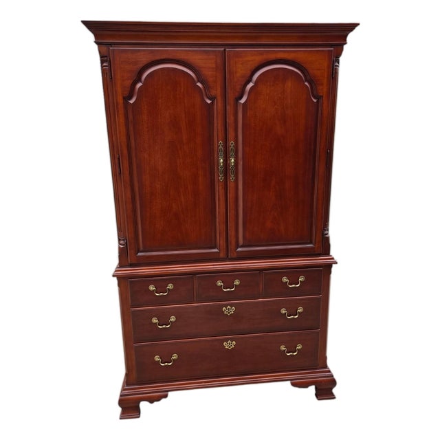 1990s Thomasville Collectors Cherry Dresser High Chest on Chest Armoire Wardrobe For Sale