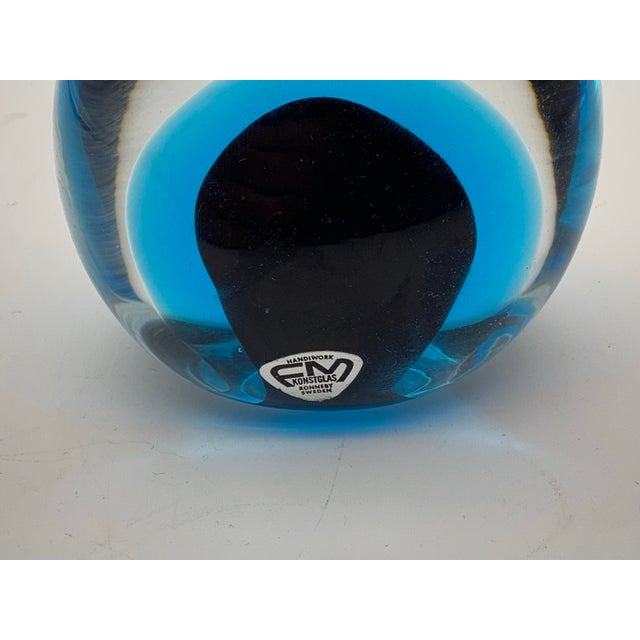 Glass Vintage Signed Fm Konstglass Egg Shaped Paperweight. For Sale - Image 7 of 8