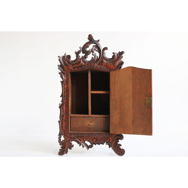 Antique French Renaissance Revival Wall Cabinet in Brass, 1880 For Sale - Image 6 of 10