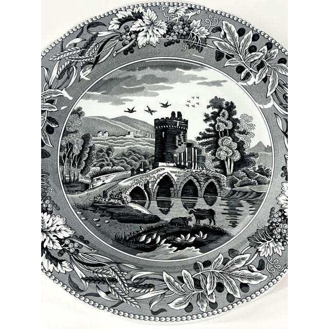 Black Set of 4 Vintage Spode Black and White 10.5" Decorative Dinner Plates. The Archive Collection. For Sale - Image 8 of 12