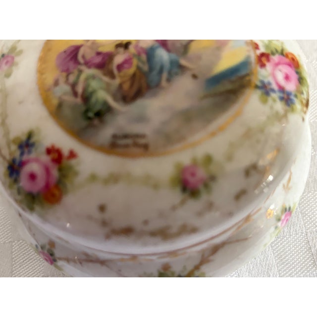 Cristalleries De Sevres Hand Painted and Guilded Antique Trinket Box For Sale - Image 4 of 11