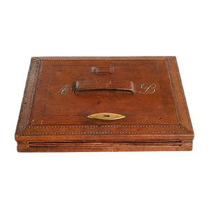 Gussted Document Holder