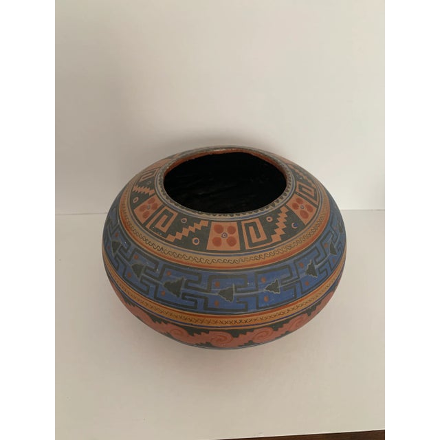 Late 19th Century Hand Painted Mexican Vessel For Sale - Image 5 of 5