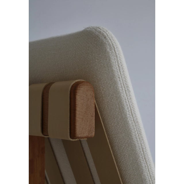 Model 211 2-Seater Sofa in Oak and Ottoman by Børge Mogensen for for Fredericia, 1956, Set of 2 For Sale - Image 15 of 18