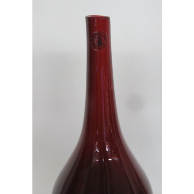 Mid-Century Modern Ruby Red Teardrop Art Glass Vase Hand Blown Mid Century Modern Style 5083b For Sale - Image 3 of 13