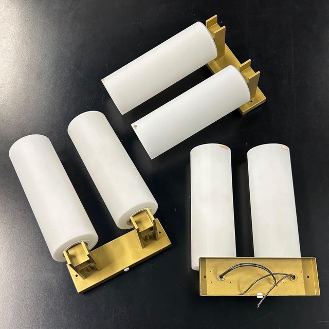 White Opal Glass Wall Lamp from Raak, 1960s For Sale - Image 8 of 12