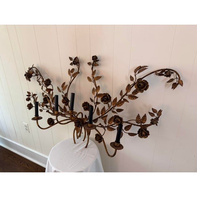 Hollywood Regency Vintage Italian Gilt Tole Sconce For Sale - Image 4 of 10