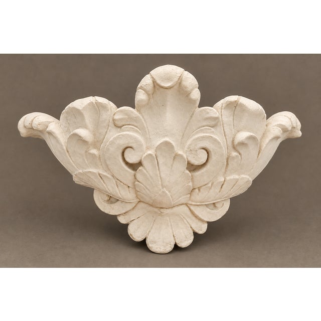 Mid 20th Century Vintage White Large Plaster Wall Pocket Jardiniere Planter For Sale - Image 5 of 7
