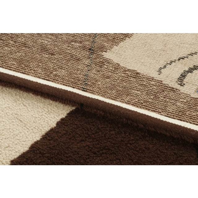 Textile Contemporary Mid-Century Modern Inspired by Eileen Gray Wool Rug, India For Sale - Image 7 of 9