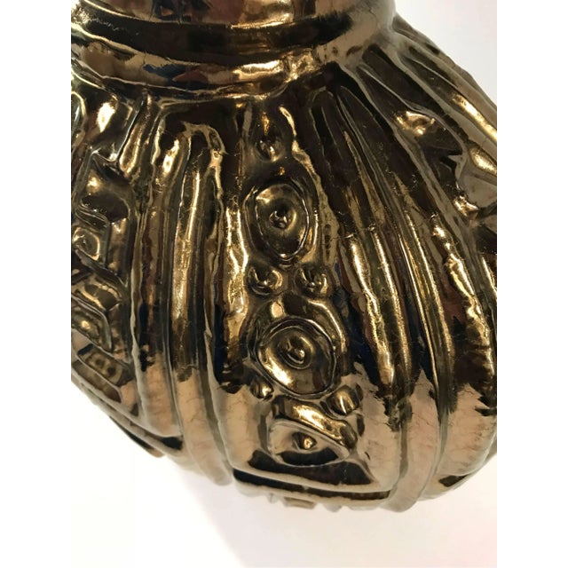 Gold Mid-20th Century American Ceramic Lamp With Custom Brown Suede Shade For Sale - Image 8 of 10