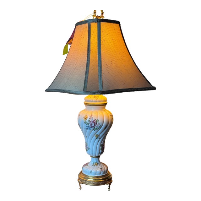 Vintage 1999 Franklin Mint Louis Nichole "Garden of Royalty" Porcelain Table Lamp For Sale