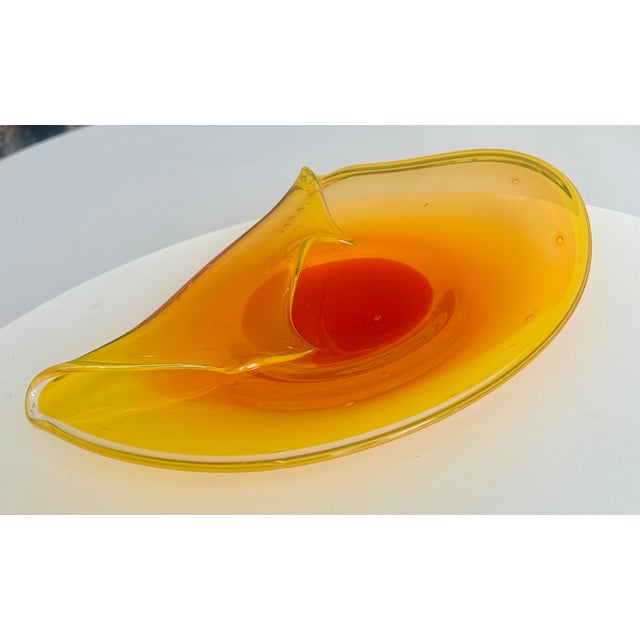 Orange Art Glass Bowl Hand-Blown Mid-Century Modern Italy 1970s Murano For Sale In New York - Image 6 of 7
