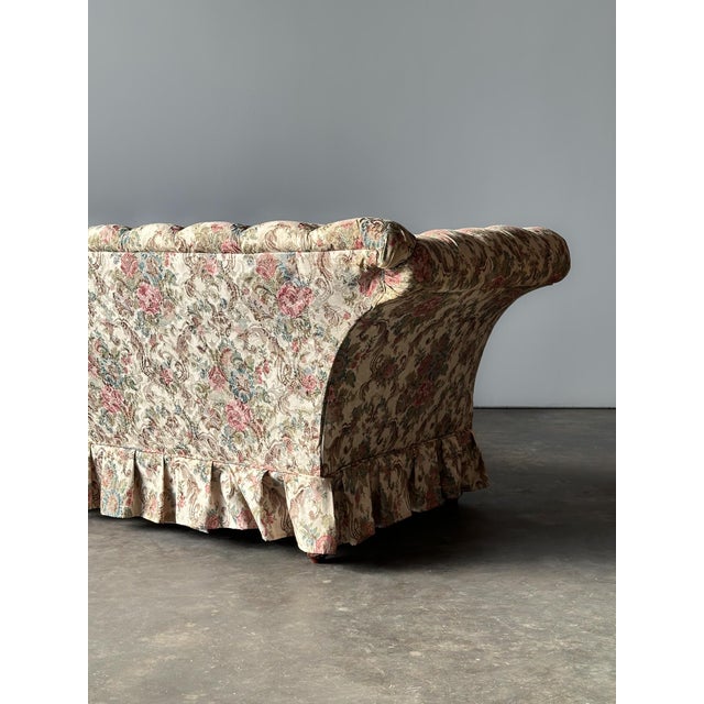 Napoleon III Tufted Chaise Longue, France, 19th Century For Sale - Image 10 of 17