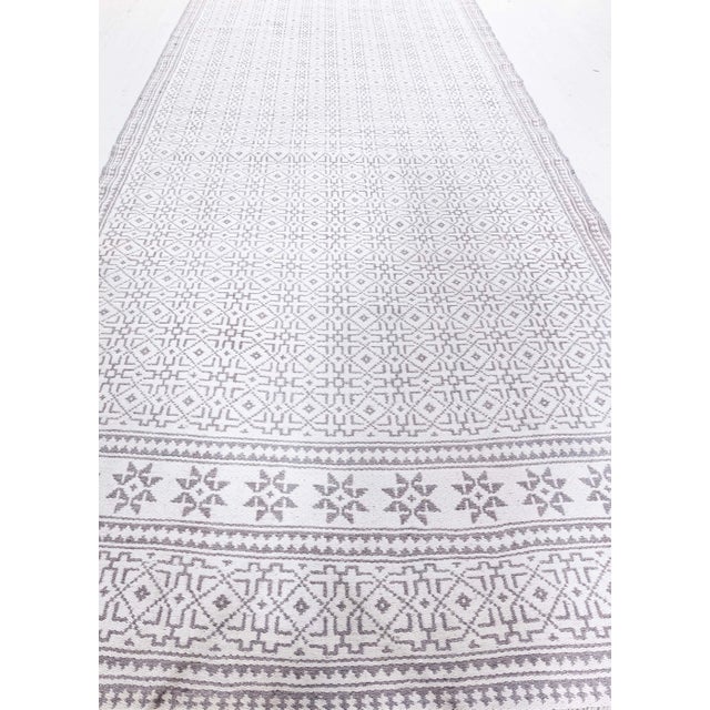 Mid-Century Modern Doris Leslie Blau Cotton Agra Runner (Size Adjusted) For Sale - Image 3 of 8