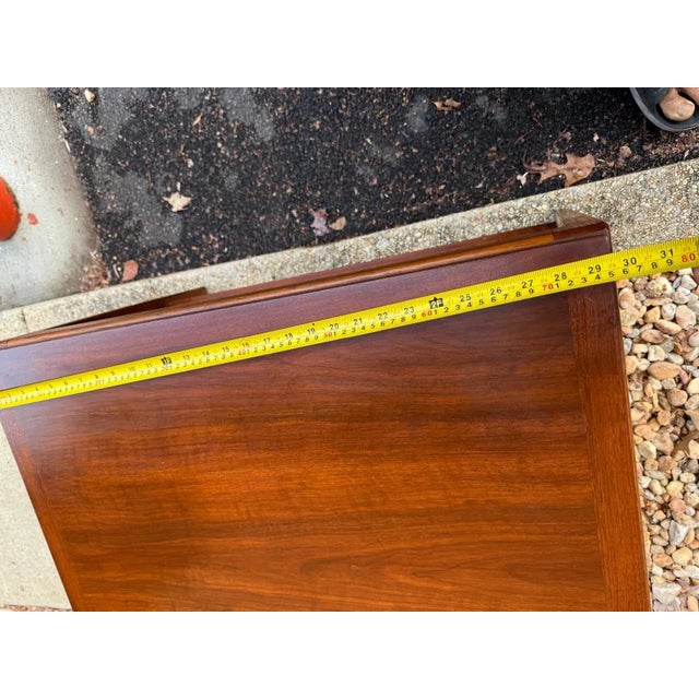 Brown Mid Century Rhythm Lane Two Tier -End Table. For Sale - Image 8 of 11