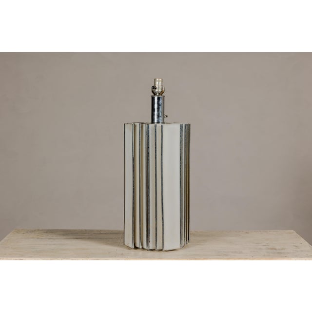 Art Deco Mid 20th Century Art Deco Style Skyscraper Table Lamp with Two Lights For Sale - Image 3 of 12