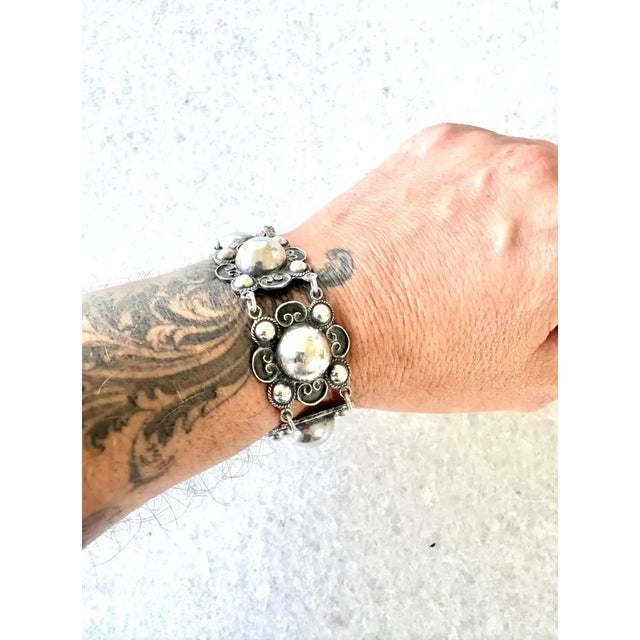 Gorgeous mid century modern sterling silver bracelet. Stamped Mexico sterling.