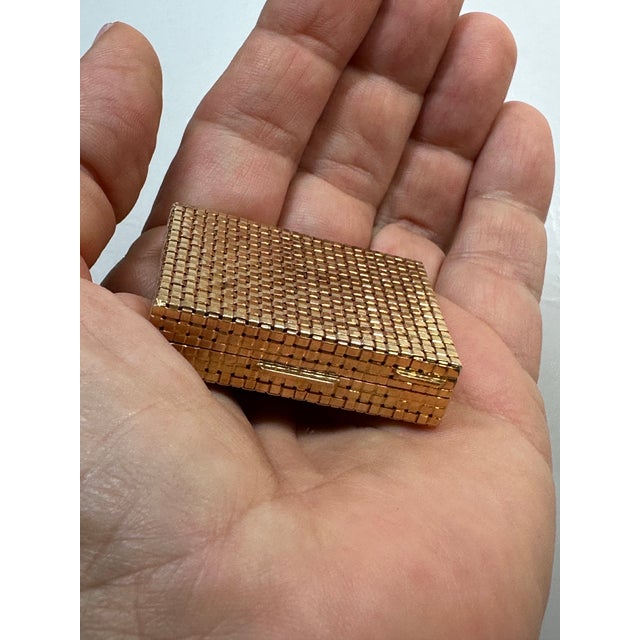 A miniature masterpiece of Italian design, this exquisite vintage pill box by renowned jeweler UnoAErre is crafted from...