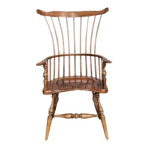 Mid 20th Century Philadelphia Style Bench Made High Fan Back Windsor Arm Chair Carved Knuckles