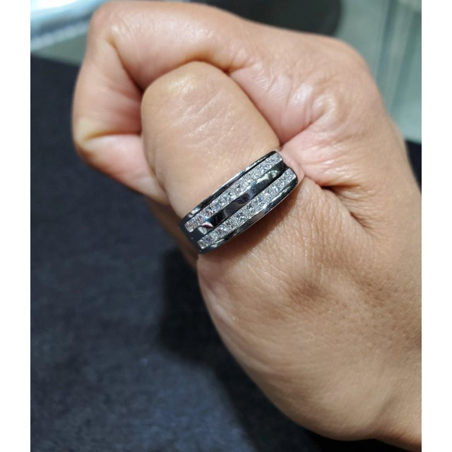♥ Product Summary ♥ Main Stone: Diamonds Approx. Diamond Carat Weight: .77cttw Diamond Color: G Diamond Clarity: VS2...
