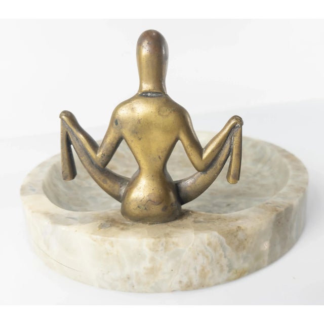 20th Century Art Deco Hagenauer Style Wiener Werkstatte Bronze and Onyx Ashtray For Sale In New York - Image 6 of 10