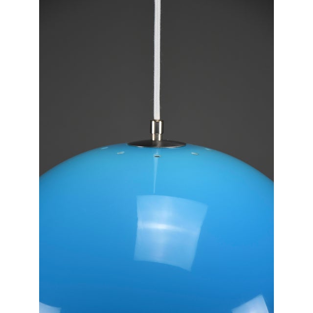 1960s Model 4021 Blue Methacrylate Pendant Lamp by Luigi Bandini Buti for Kartell, Italy, 1960s For Sale - Image 5 of 18